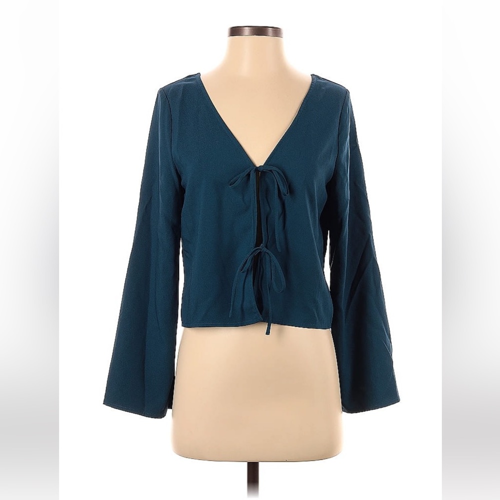 VETTA Getaway Capsule The Convertible Tie Top
